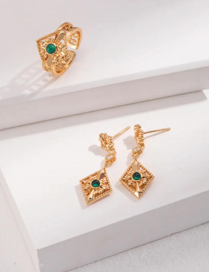 Green Zircon Rhombus Earrings